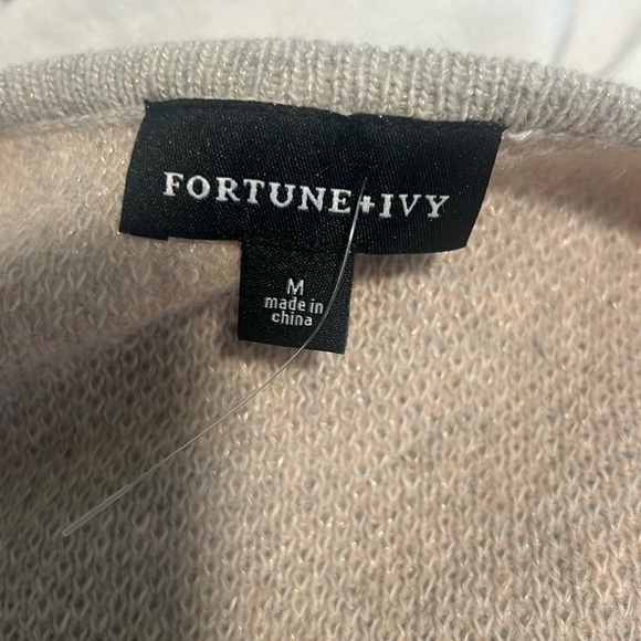 Fortune & Ivory Cardigan - Picture 4 of 6